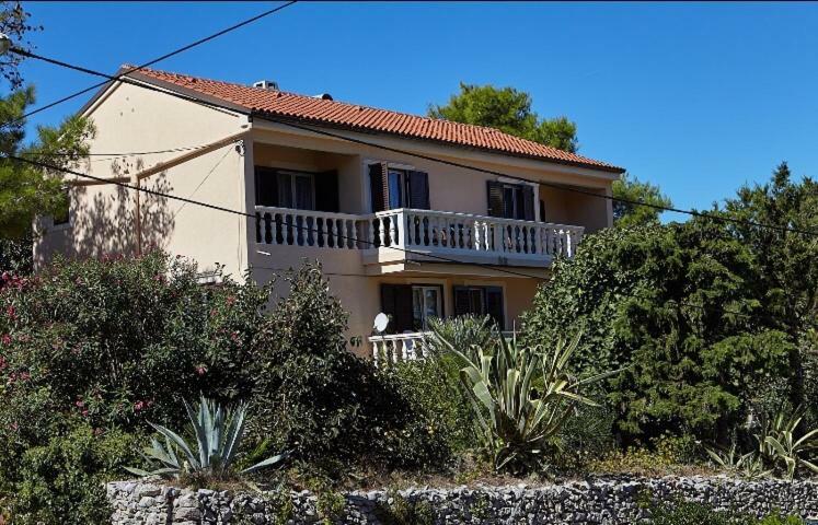Guesthouse Antonija Veli Lošinj Екстериор снимка